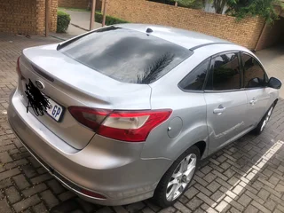 2013 Ford Focus Sedan