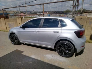 Vehicle and house window tinting