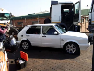 Window tinting smash and grab