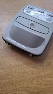 RENAULT CLIO 4 900T INTERIOR LIGHT