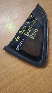 Vw Polo 6 Passenger Side Body Glass
