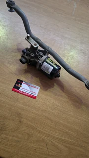 Renault Clio 4 900t H4b4 2013 2015 Wiper Motor