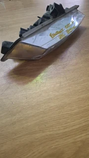 RENAULT CLIO 4 900T H4B4 2013 2015 PASSENGER SIDE SPOTLIGHT