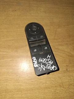 Ipel Astra H Driverside Window Switch