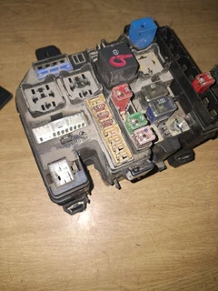 HYUNDAI H100 FUSE BOX