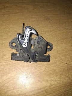 Hyundai H100 Bonnet Catch