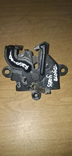 Toyota Yaris Sedan Bonnet Catch