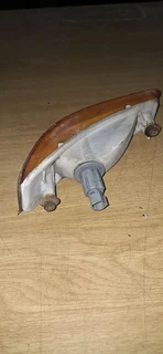 TOYOTA COROLLA CONQUEST DRIVER SIDE INDICATOR