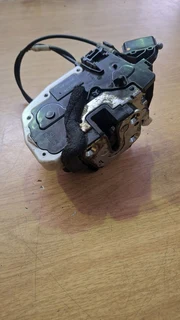 NISSAN MICRA LEFT REAR DOOR CATCH