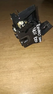 Renault Sandero Stepway Driverside Door Catch