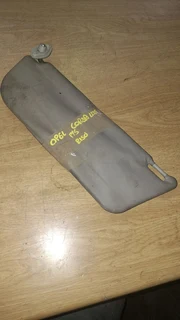 OPEL CORSA LITE PASSENGER SIDE SUNVISOR