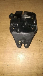 HONDA BALLADE 2017 I VTEC BOOT CATCH