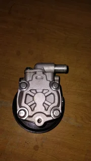 2010 AUDI A5 2.0 TFSI CDN POWER STEERING PUMP