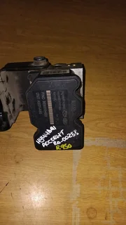 2013 Hyundai Accent Abs Pump