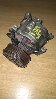TOYOTA COROLLA RUNX 3ZZ AIRCON PUMP