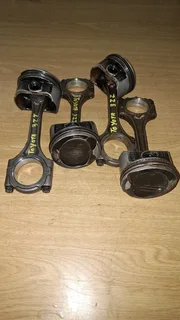 Toyota Corolla Runx 3zz Pistons R650.00 Each