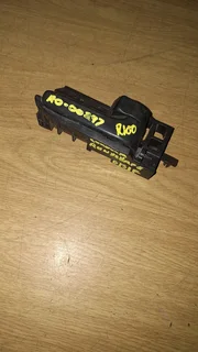 Toyota Corolla Runx Right Front Inner Door Handle