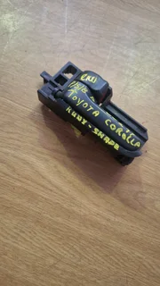 Toyota Corolla Runx Left Rear Inner Door Handle