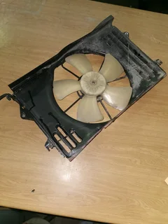 TOYOTA COROLLA RUNX 3ZZ 4ZZ RADIATOR FAN