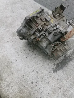 TOYOTA COROLLA RUNX 3ZZ 4ZZ 5 SPEED GEARBOX