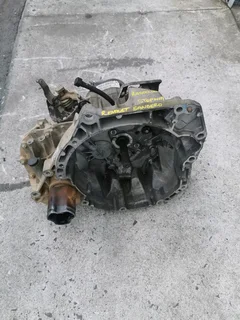 Renault Sandero 2015 900t Gearbox