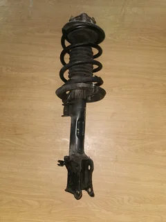 MERCEDES BENZ A160 PASSENGER SIDE COMPLETE STRUT /SHOCK