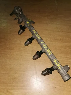 Tata Indigo /indica Complete Injector Rail