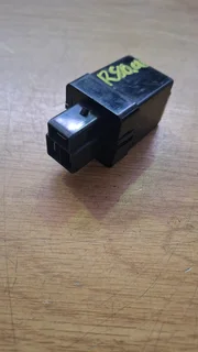 TOYOTA TAZZ CONQEUST FLASHER UNIT