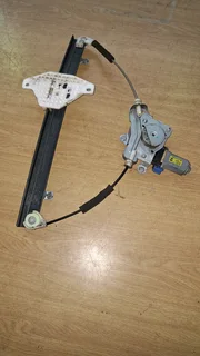 CHEVROLET CAPTIVA 2.4 PASSENGER SIDE WINDOW MECHANISM