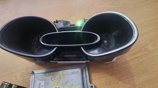 RENAULT CLIO 4 900T H4B4 2013 2015 LOCK SET/ECU SET