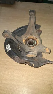 TOYOTA YARIS 2NZ PASSENGER SIDE HUB STUB AXLE