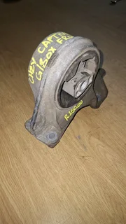 CHEVROLET CAPTIVA 2.4 FRONT GEARBOX MOUNTING