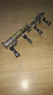 Chevrolet Captiva 2.4 Complete Injector Rail