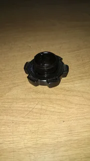 LEXUS V8 1UZ OIL CAP