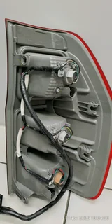 I am looking to swap a TOYOTA HILUX Tail Light (RIGHT) for LEFT