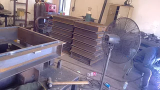 FITTER AND  WELDER AVAILABLE