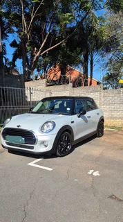 2017 Mini Cooper Hatchback