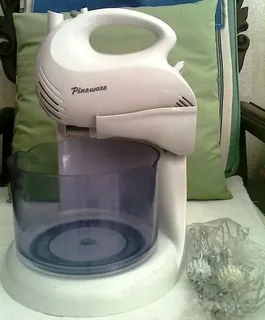 Pineware Stand &:Bowl Mixer