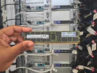 10&#43; Available Units - Samsung 16GB PC3-12800 DDR3-1600MHz ECC Registered DIMM Dual Rank RAM