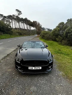 Ford Mustang GT 5.0 Convertible for Matric Ball or Wedding hire