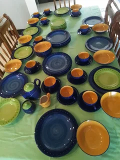Dinner set - Ad posted by Hannie van der Merwe