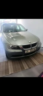2005 BMW 323i E90 - Low Mileage 86k (1 owner)
