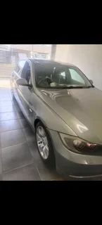 2005 BMW 323i E90 - Low Mileage 86k (1 owner)