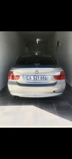 2005 BMW 323i E90 - Low Mileage 86k (1 owner)