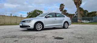 2013 VW JETTA 6 1.6 TDI COMFORTLINE (NEGOTIABLE)