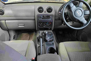 2006 Jeep Cherokee 2.8 CRD Limited BARGAIN!!