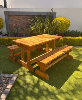 Picnic bench new