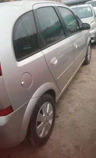 OPEL MERIVA STRIPPING FOR PARTS
