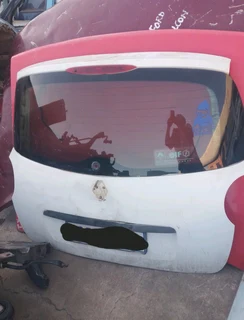 Renault Modus Stripping For Parts