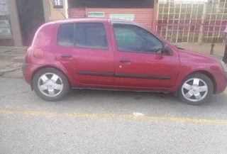 Renault clio 2 Stripping For Parts